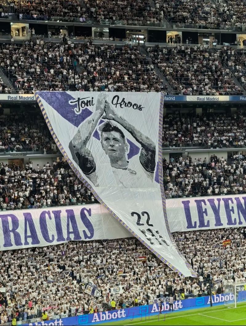 安帅:卡马文加可能在左路 希望克罗斯在皇马结束生涯 安帅:卡马文加可能在左路 希望克罗斯在皇马结束生涯